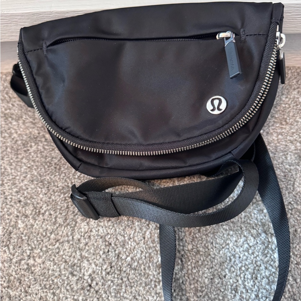lululemon athletica Black Belt Bag